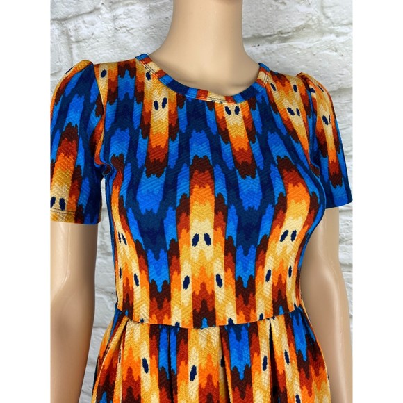 LULAROE Dress Size XSmall Stretchy Dress with Hidden Side Pockets Zipper Flared - Picture 2 of 9
